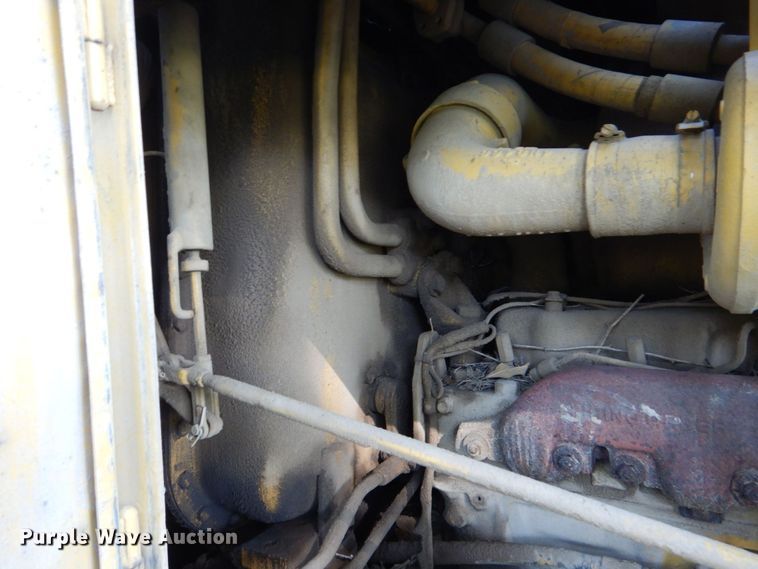 image for item DO1578 1985 Caterpillar D6D  dozer