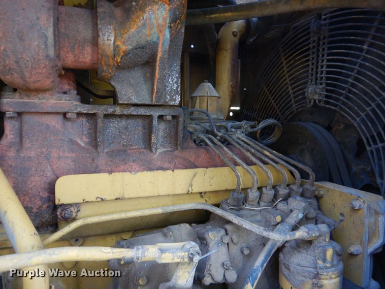 image for item DO1578 1985 Caterpillar D6D  dozer