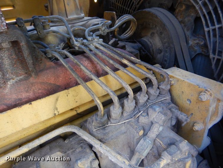 image for item DO1578 1985 Caterpillar D6D  dozer