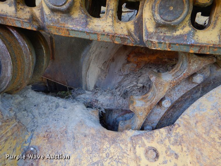image for item DO1578 1985 Caterpillar D6D  dozer