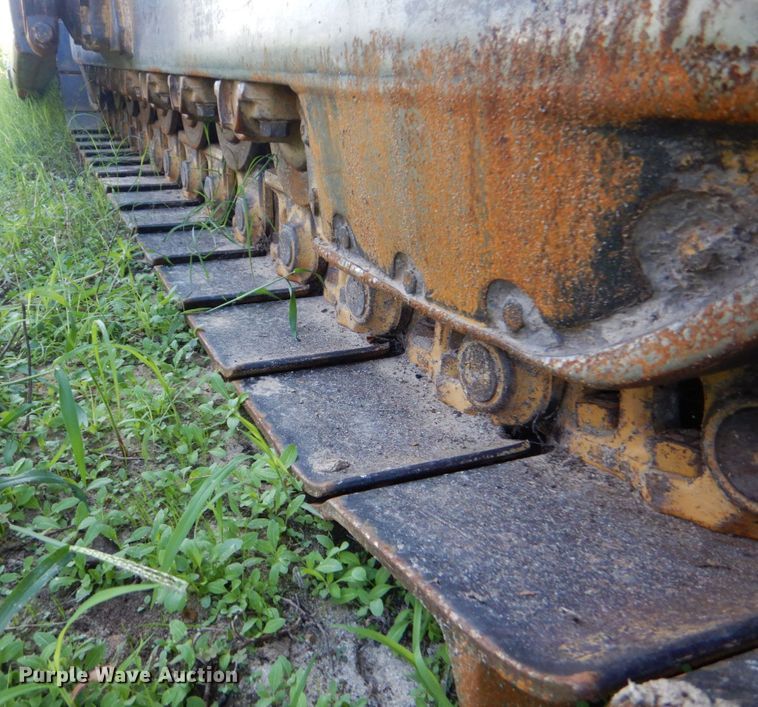 image for item DO1578 1985 Caterpillar D6D  dozer