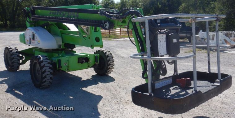 image for item DP0320 Nifty SP64D  boom lift