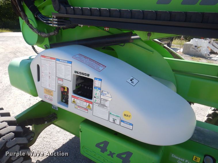 image for item DP0320 Nifty SP64D  boom lift