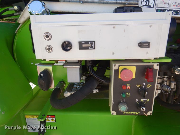 image for item DP0320 Nifty SP64D  boom lift