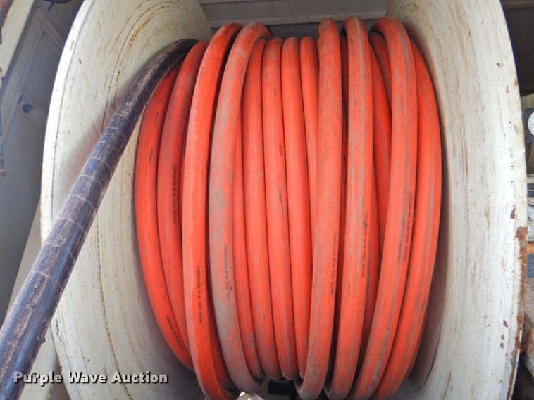 image for item DP4720 1999 Sterling L7501  sewer jetter truck