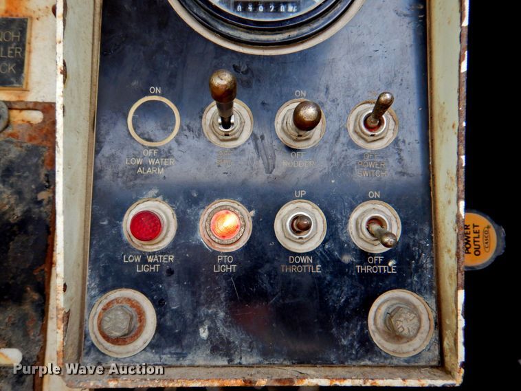 image for item DP4720 1999 Sterling L7501  sewer jetter truck