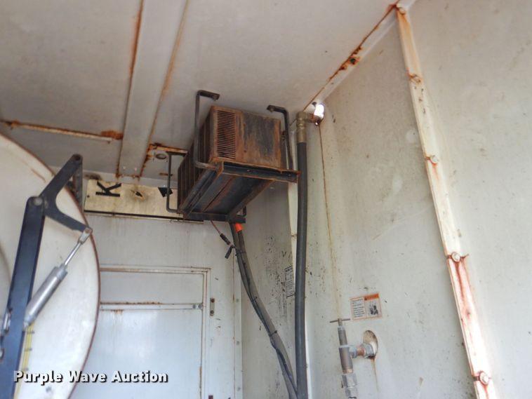 image for item DP4720 1999 Sterling L7501  sewer jetter truck