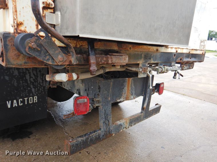 image for item DP4720 1999 Sterling L7501  sewer jetter truck