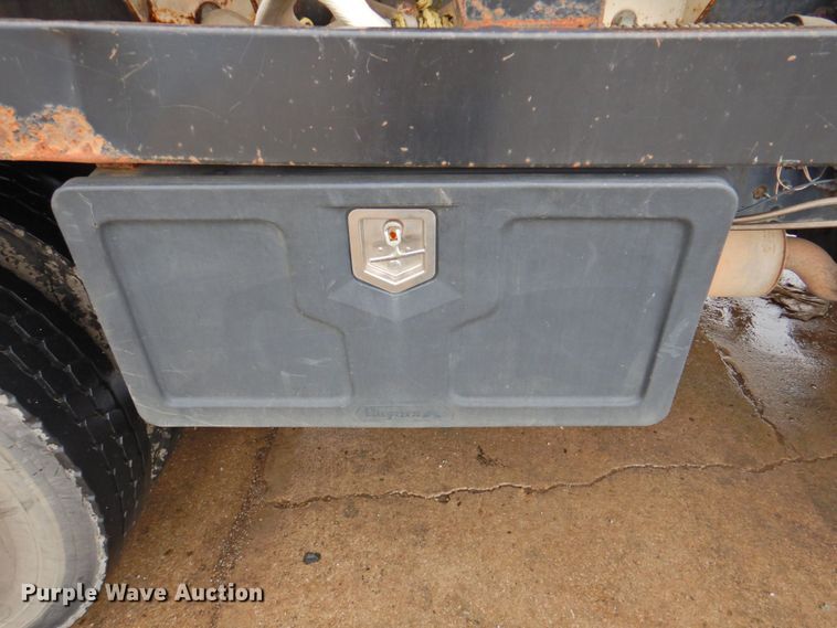 image for item DP4720 1999 Sterling L7501  sewer jetter truck