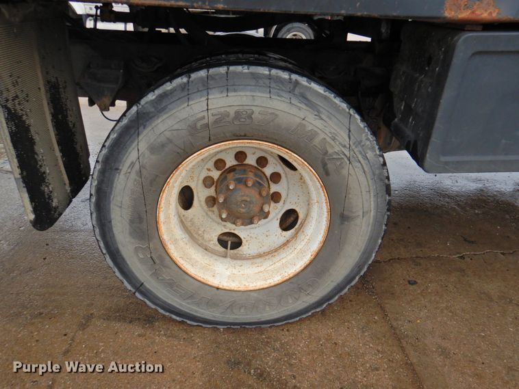 image for item DP4720 1999 Sterling L7501  sewer jetter truck