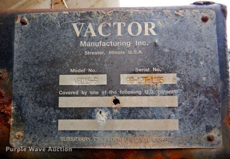 image for item DP4720 1999 Sterling L7501  sewer jetter truck