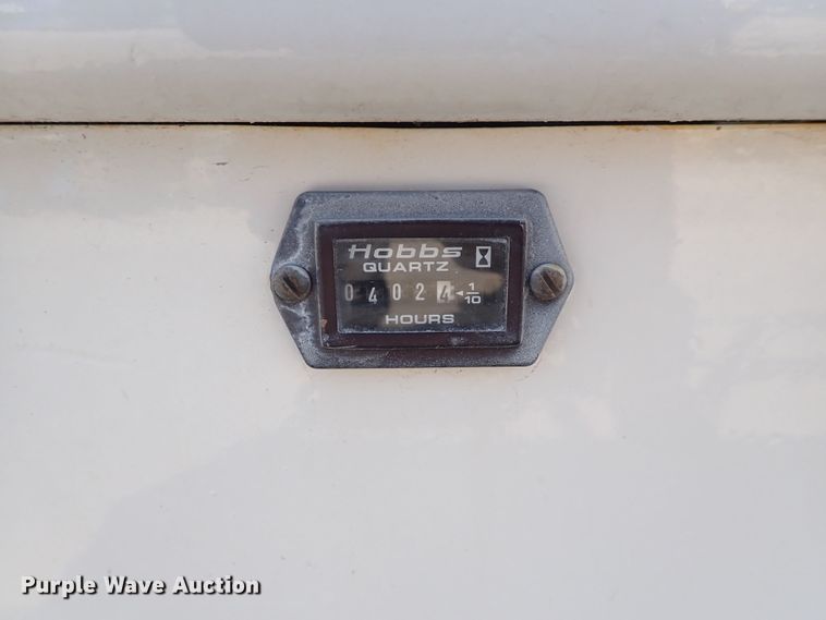 image for item DQ2877 Snorkel  scissor lift