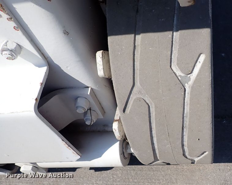 image for item DQ2877 Snorkel  scissor lift