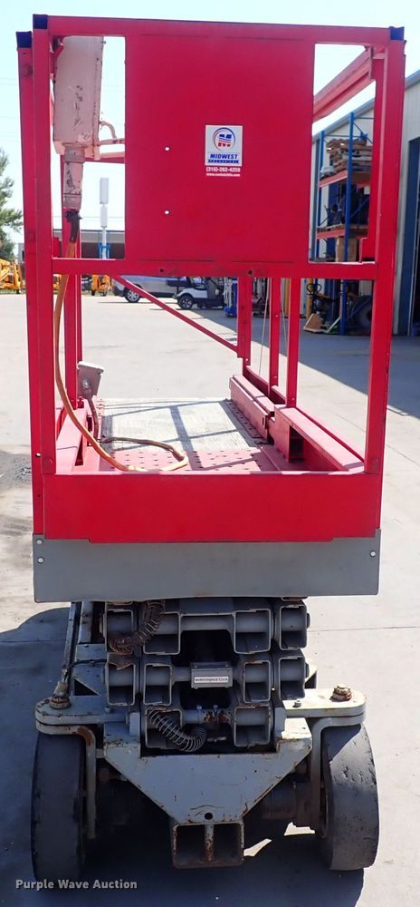 image for item DQ2878 Mec 2034UT  scissor lift