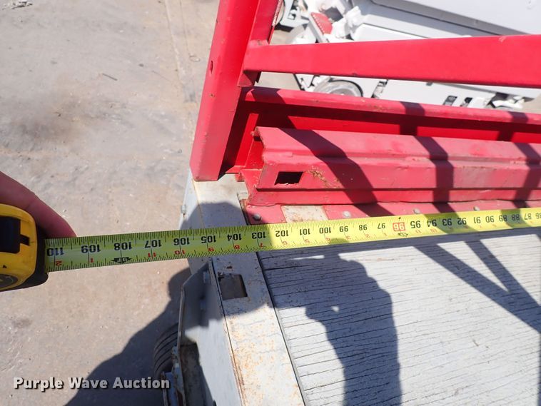 image for item DQ2878 Mec 2034UT  scissor lift