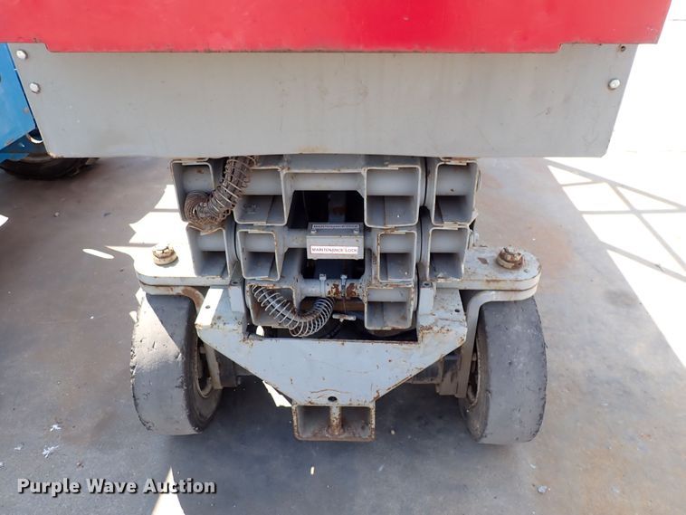 image for item DQ2878 Mec 2034UT  scissor lift