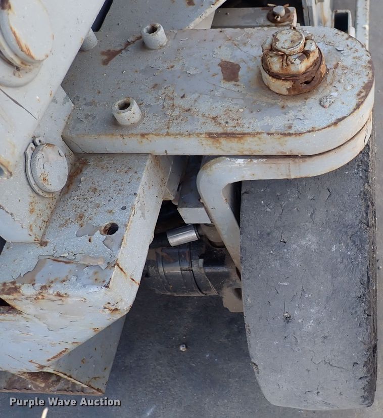 image for item DQ2878 Mec 2034UT  scissor lift