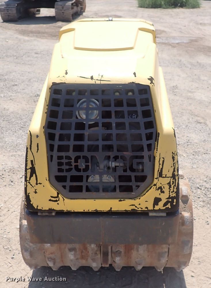 image for item DQ2903 2011 Bomag BMP8500  trench compactor