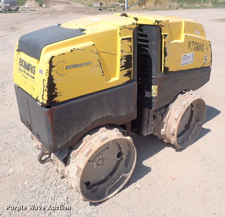 image for item DQ2903 2011 Bomag BMP8500  trench compactor
