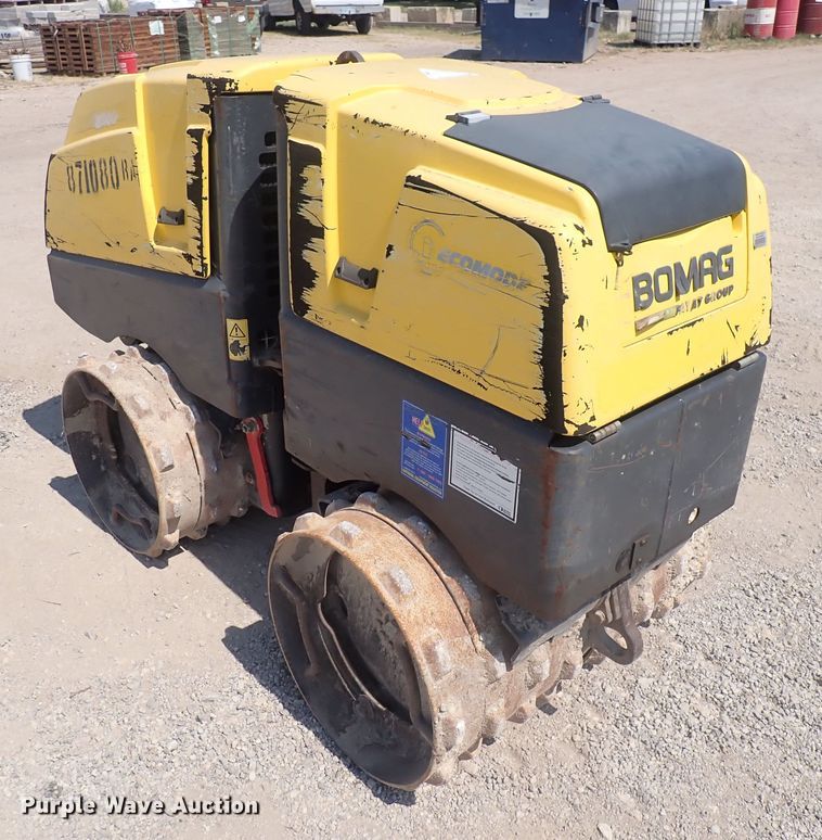 image for item DQ2903 2011 Bomag BMP8500  trench compactor