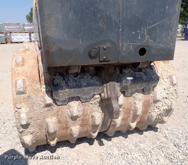 image for item DQ2903 2011 Bomag BMP8500  trench compactor