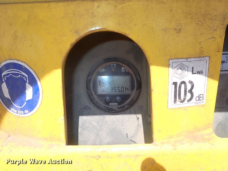 image for item DQ2903 2011 Bomag BMP8500  trench compactor