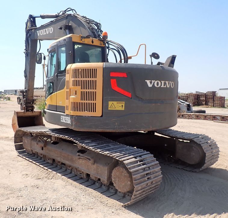 image for item DQ2904 2013 Volvo ECR235DL  excavator