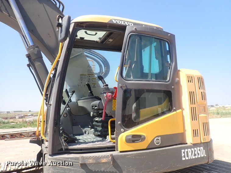 image for item DQ2904 2013 Volvo ECR235DL  excavator
