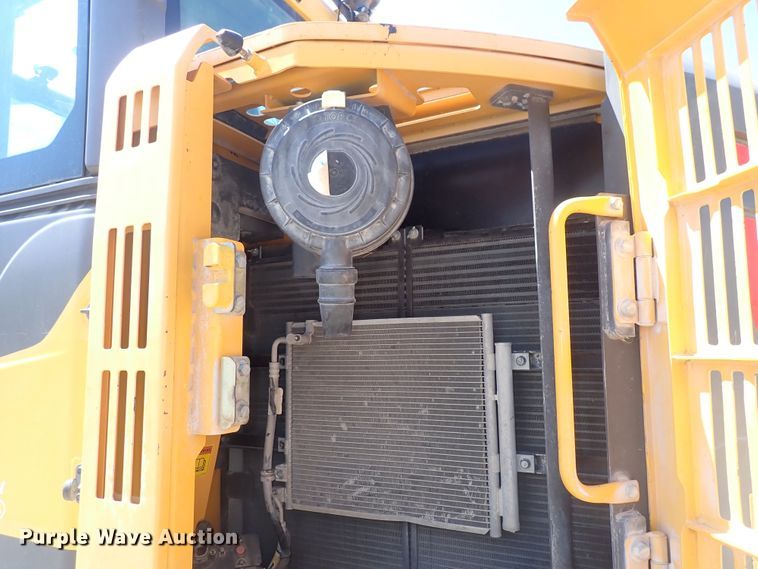 image for item DQ2904 2013 Volvo ECR235DL  excavator