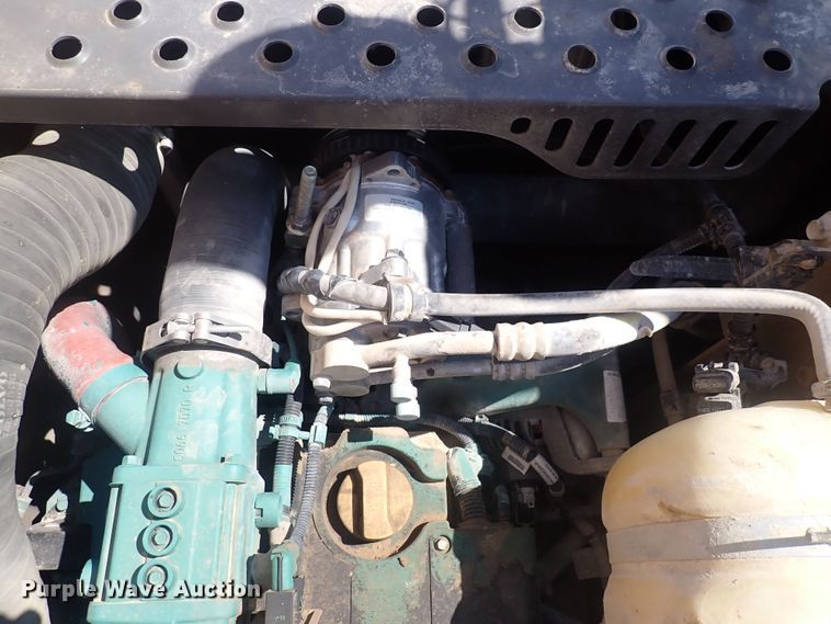 image for item DQ2904 2013 Volvo ECR235DL  excavator