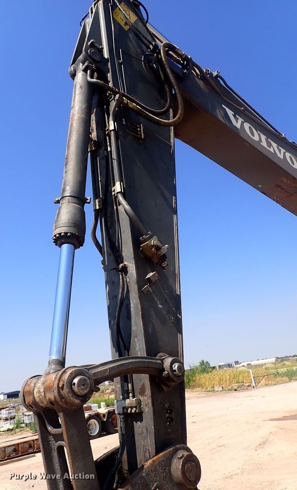 image for item DQ2904 2013 Volvo ECR235DL  excavator