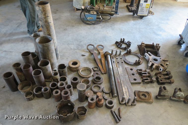 image for item DR0104 OTC  final drive puller tools