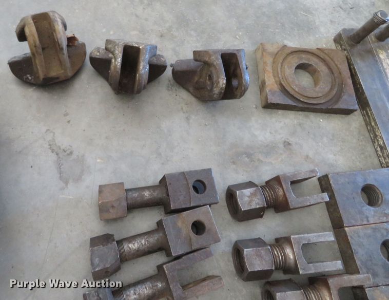 image for item DR0104 OTC  final drive puller tools