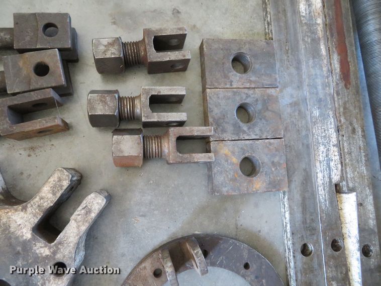 image for item DR0104 OTC  final drive puller tools