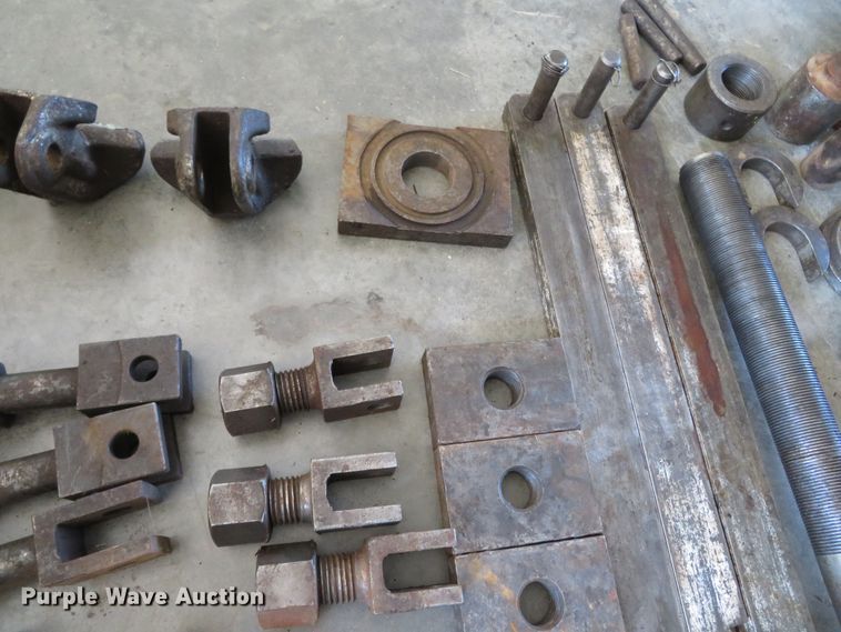 image for item DR0104 OTC  final drive puller tools