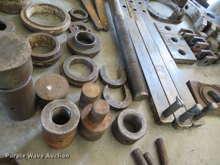 image for item DR0104 OTC  final drive puller tools