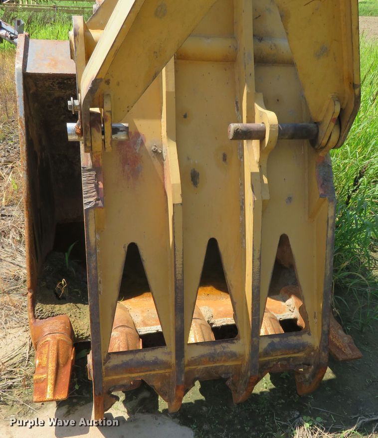 image for item DR0106 2008 Komatsu PC300LC-8  excavator