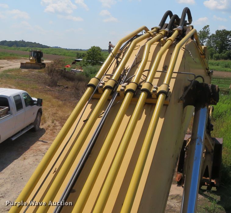 image for item DR0106 2008 Komatsu PC300LC-8  excavator