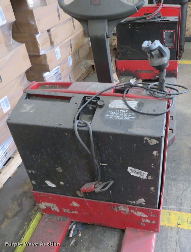 image for item DR0117 (4) Raymond 102T-F45L pallet jacks