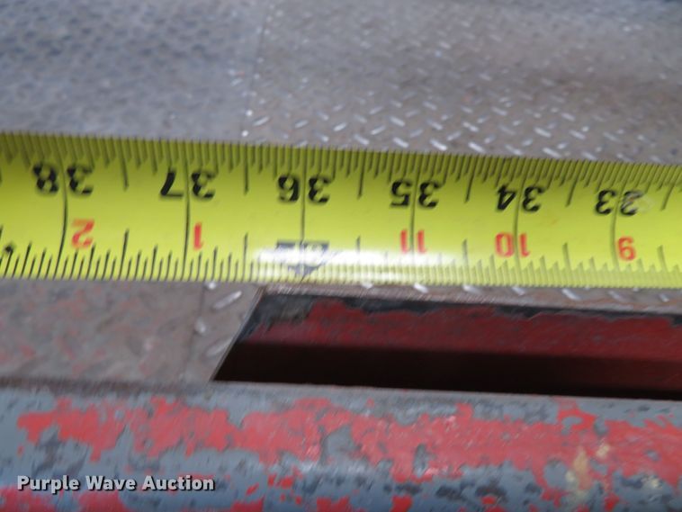 image for item DR0119 1997 Skyjack SJIII 3220  scissor lift