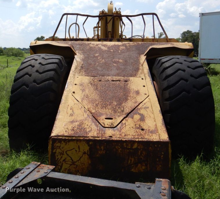 image for item DR2032 Caterpillar 630B  conventional scraper