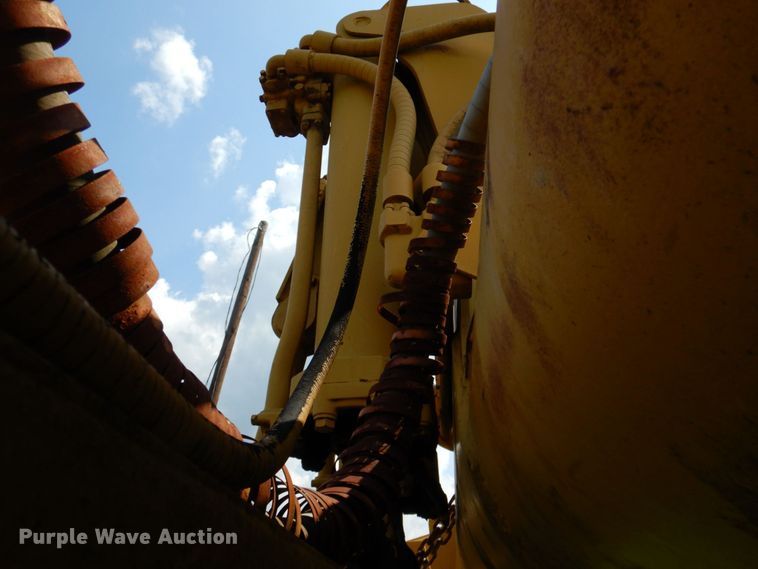 image for item DR2032 Caterpillar 630B  conventional scraper