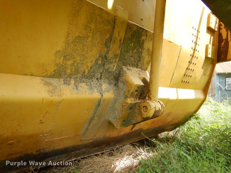 image for item DR2032 Caterpillar 630B  conventional scraper