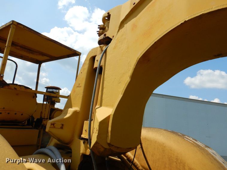 image for item DR2032 Caterpillar 630B  conventional scraper