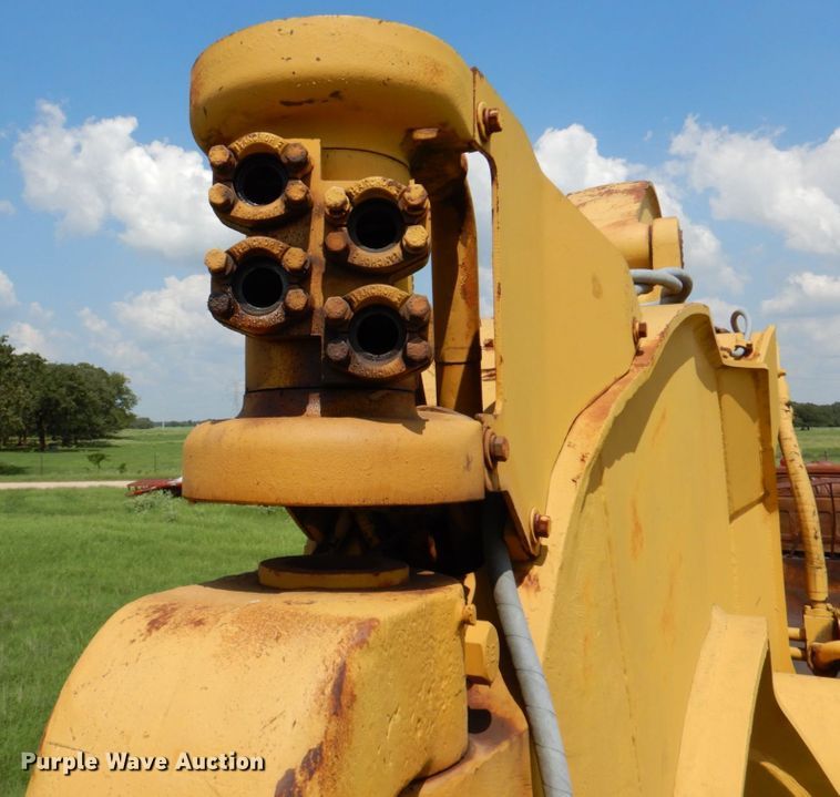 image for item DR2032 Caterpillar 630B  conventional scraper