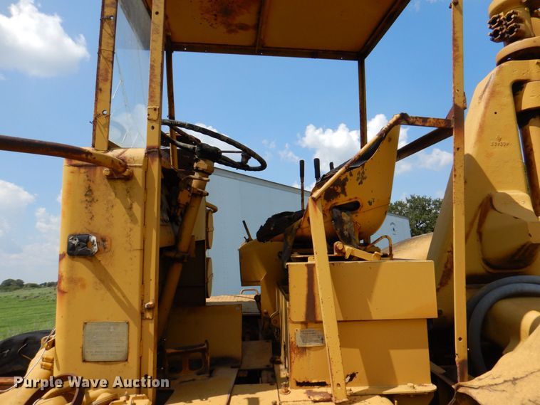 image for item DR2032 Caterpillar 630B  conventional scraper