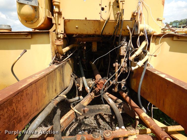 image for item DR2032 Caterpillar 630B  conventional scraper