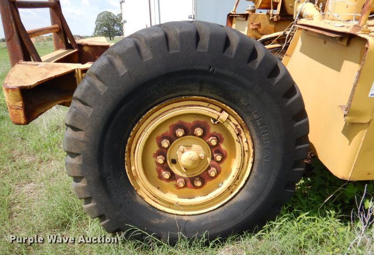 image for item DR2032 Caterpillar 630B  conventional scraper