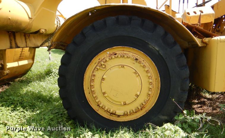 image for item DR2032 Caterpillar 630B  conventional scraper