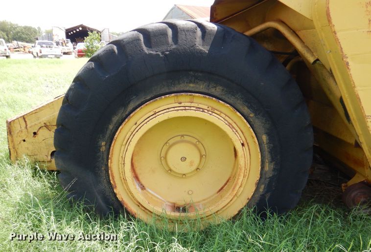 image for item DR2032 Caterpillar 630B  conventional scraper